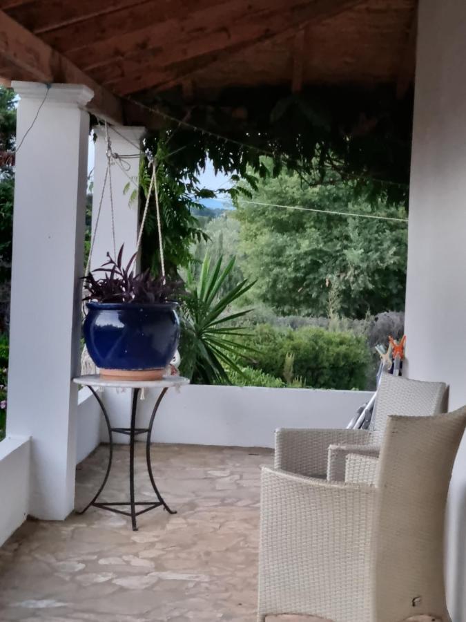 Cozy Corfu Bungalow 5 Minutes To Aqualand Ájosz Joánisz Kültér fotó