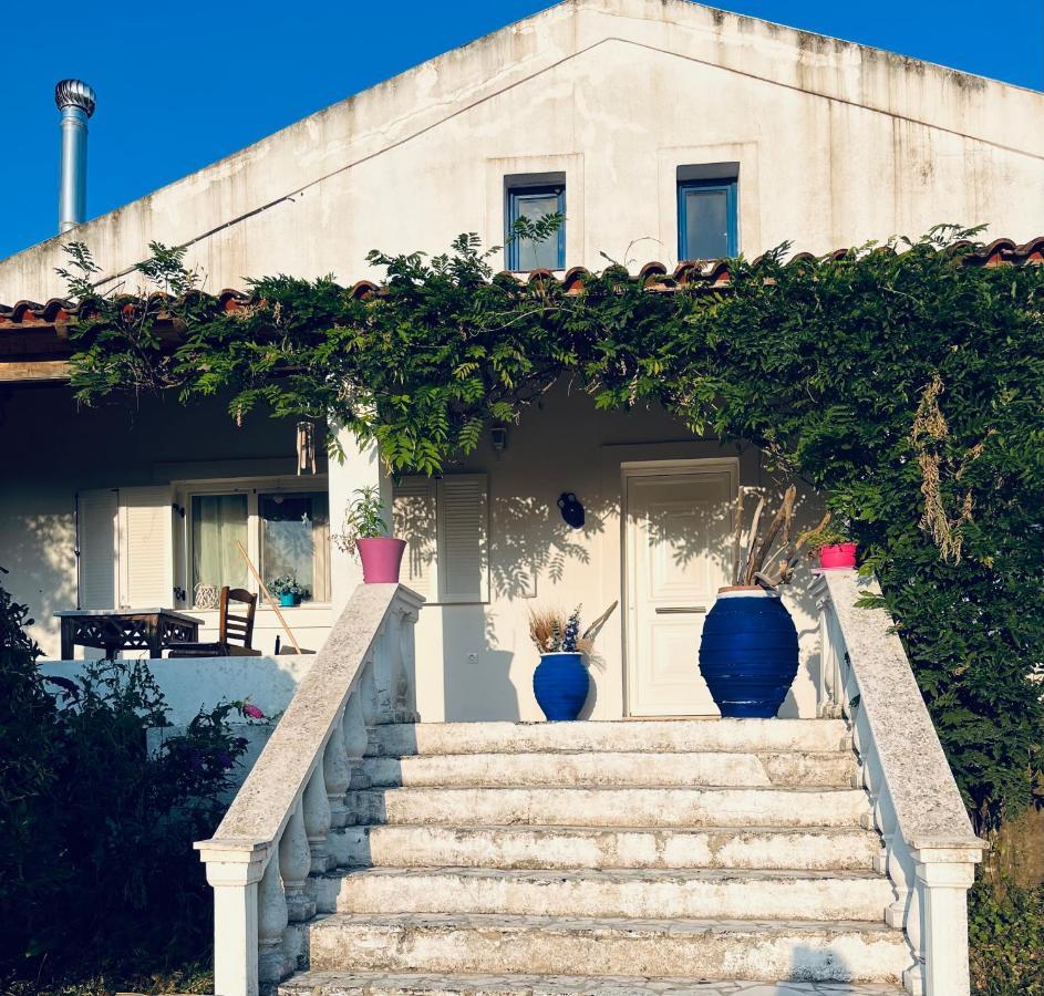 Cozy Corfu Bungalow 5 Minutes To Aqualand Ájosz Joánisz Kültér fotó